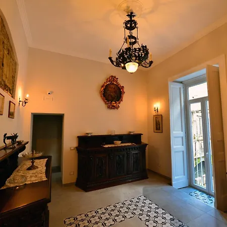 Xenia Neapolis 4*
