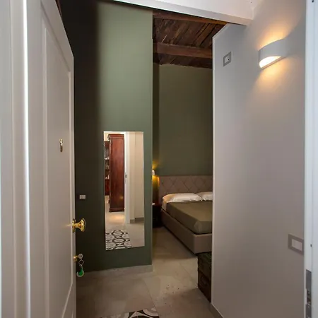 Xenia Neapolis Neapel