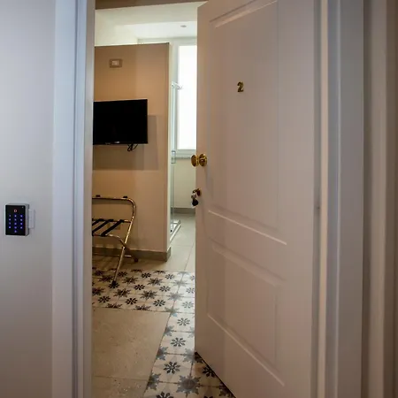 Pensión Xenia Neapolis 4*