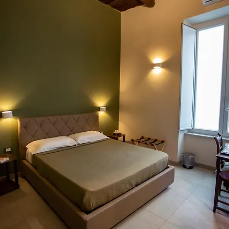 Xenia Neapolis 4*